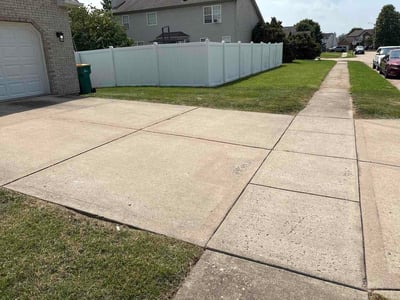 Lawn Care service in Collinsville, 62234