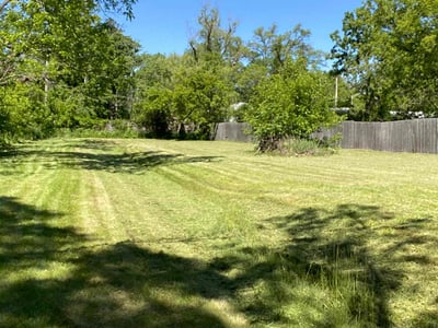 Lawn Care service in Zion, 60099