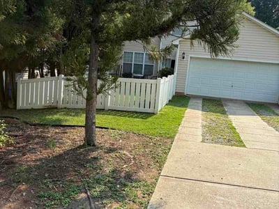 Lawn Care service in Clover, 29710