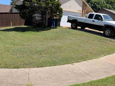 Lawn Care service in Okmulgee, 74447