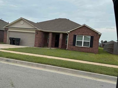 Lawn Care service in Bixby, 74008