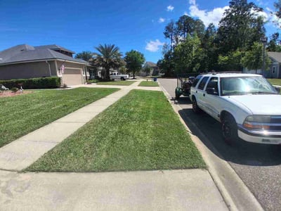 Lawn Care service in Lake Placid, 33852