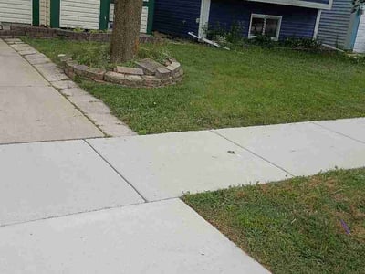 Lawn Care service in Warrenville, 60555
