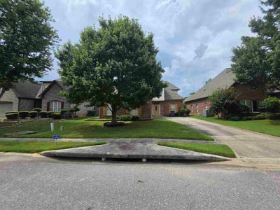 Lawn Care service in Trussville, 35173