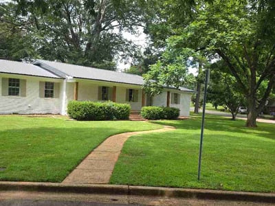 Lawn Care service in McCalla, 35111