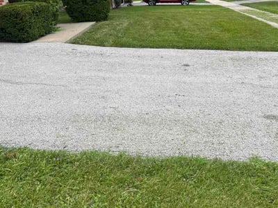 Lawn Care service in Algonquin, 60156