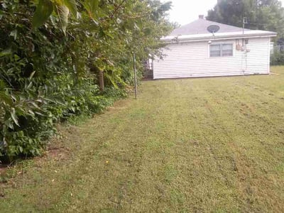 Lawn Care service in Guthrie, 73044