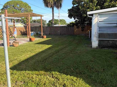 Lawn Care service in Eureka, 95501