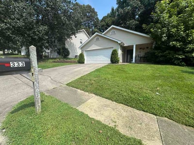 Lawn Care service in Hazel Green, 35750