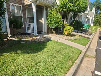 Lawn Care service in Sharpsburg, 30277