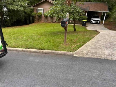 Lawn Care service in Rex, 30273
