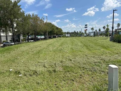 Lawn Care service in Seffner, 33584
