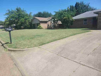 Lawn Care service in Joplin, 64801