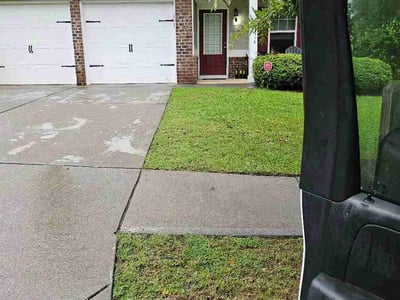 Lawn Care service in Buford, 30518