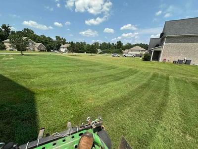 Lawn Care service in Brookhaven, 30319