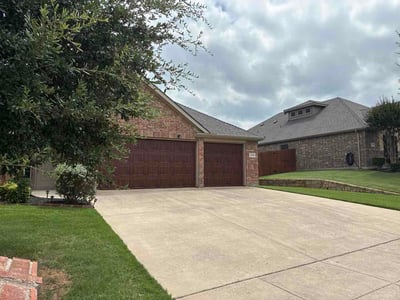 Lawn Care service in Weatherford, 76086