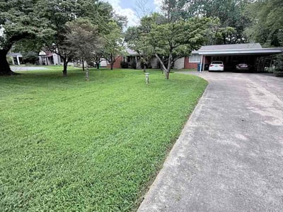 Lawn Care service in Ozark, 65721