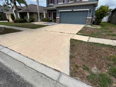 Lawn Care service in Ruskin, 33570