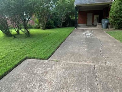 Lawn Care service in West Memphis, 72301