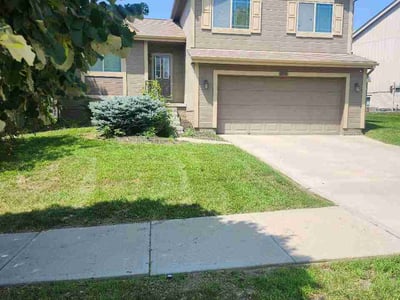 Lawn Care service in Bountiful, 84010