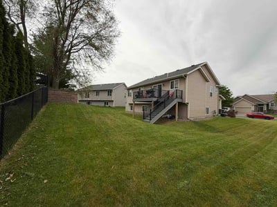 Lawn Care service in Farmington, 55024