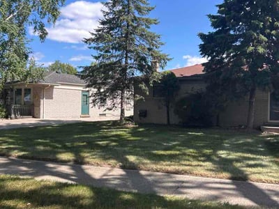 Lawn Care service in Sterling Heights, 48312