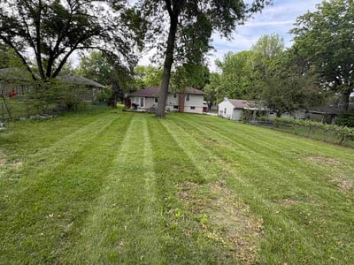 Lawn Care service in Raytown, 64133