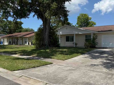 Lawn Care service in Palm Harbor, 34683