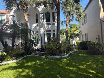 Lawn Care service in Miramar, 33025