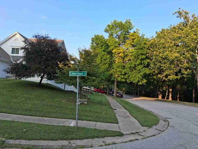 Lawn Care service in Lawson, 64062