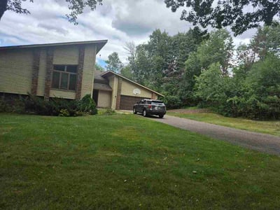 Lawn Care service in Hopkins, 55343