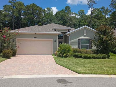 Lawn Care service in St Johns, 32259