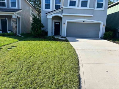 Lawn Care service in Saint Johns, 32259