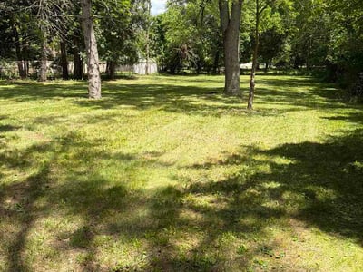 Lawn Care service in Southfield, 48075