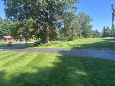 Lawn Care service in Valparaiso, 46383