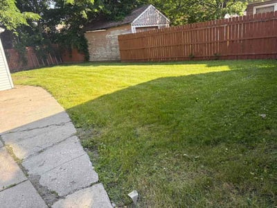 Lawn Care service in Garden City, 48135
