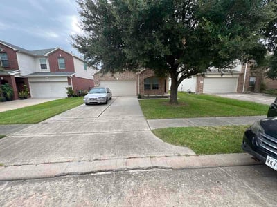 Lawn Care service in Aransas Pass, 78336