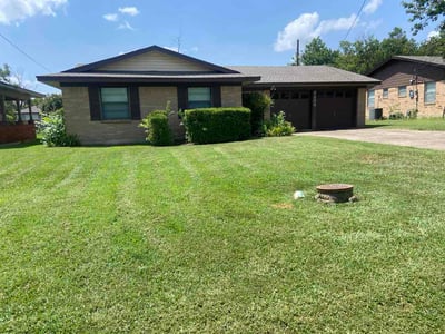 Lawn Care service in Greenville, 75401
