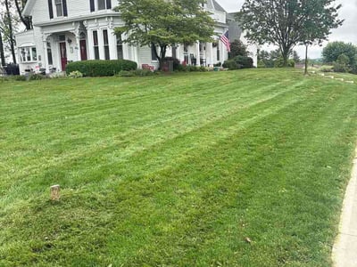 Lawn Care service in Newark, 43055
