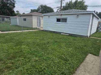 Lawn Care service in Carol Stream, 60188