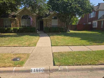 Lawn Care service in Carrollton, 75006