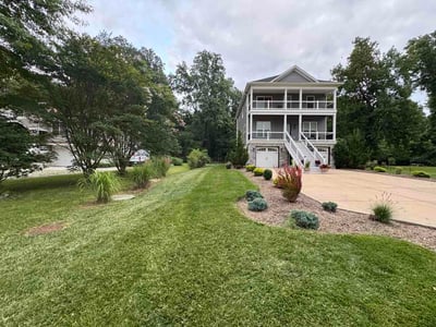 Lawn Care service in Aberdeen, 21001