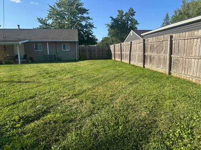 Lawn Care service in Elyria, 44035
