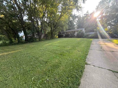Lawn Care service in Mogadore, 44260