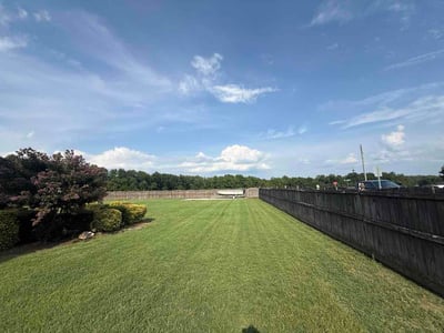 Lawn Care service in Willow Spring, 27592