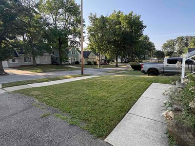 Lawn Care service in Maple Heights, 44137
