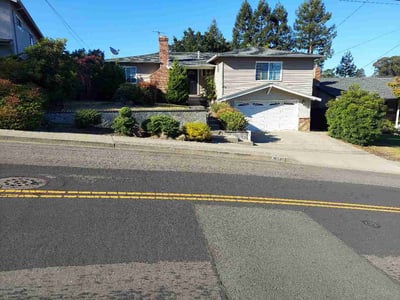 Lawn Care service in Richmond, 94801