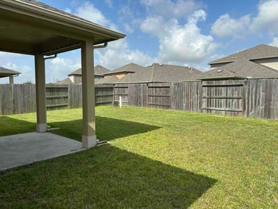 Lawn Care service in Richmond, 94801