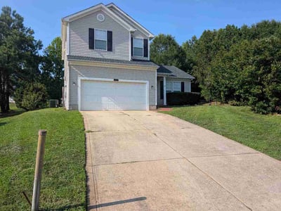 Lawn Care service in South Park, 28210
