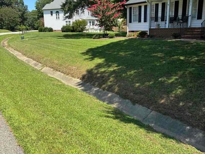 Lawn Care service in Williamsburg, 23185